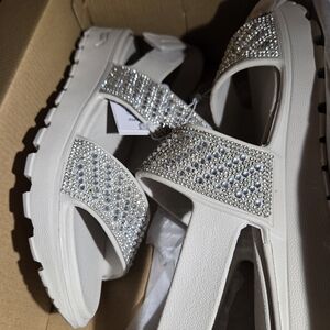 Skechers Sparkling White Sandals